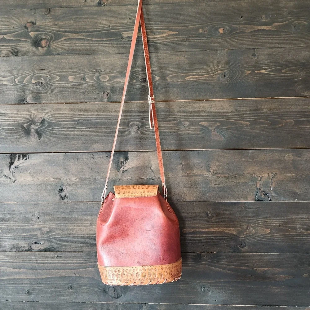 The Unbranded Brand vtg hand